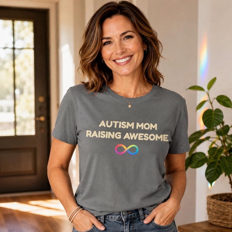 Model wearing the Autism Mom Raising Awesome Shirt